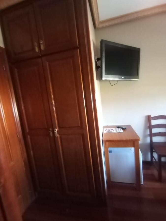 Pension Lucerna Vigo Extérieur photo
